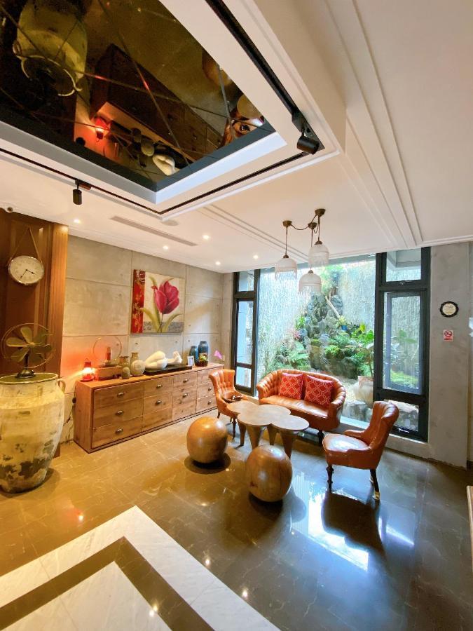 Homie B&B Hualien City Exterior photo